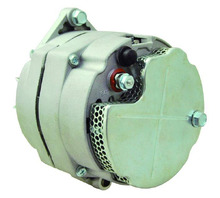 1370 YEAR 1973 ALTERNATOR Image